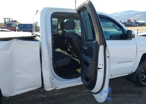 2014 Chevrolet Silverado 1500 1Lt из США, поврежденный, VIN 1GCVKREC8EZ298419